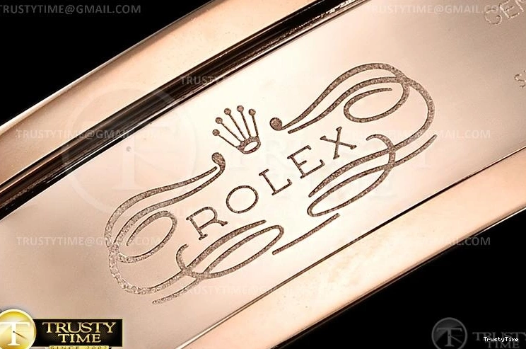 0425 Effortless ROLDYT0299A – Daytona 116515LN 938